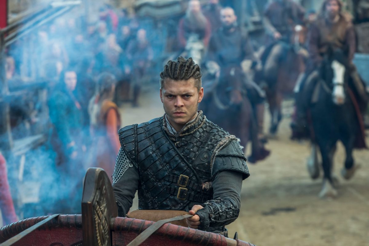 JJ on X: I can envision Danish actor Alex Høgh Andersen (Ivar on Vikings)  playing Cregan Stark. 28, looks young. Age is important here. Its how Jace  bonds with him. Maybe little