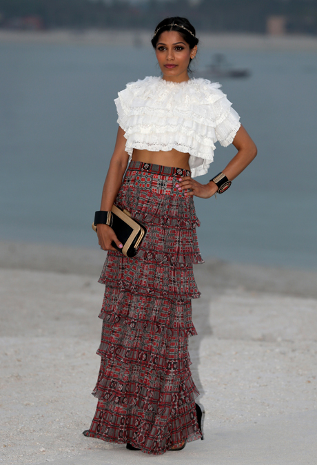CRUISE 2014/15 SHOW - CHANEL