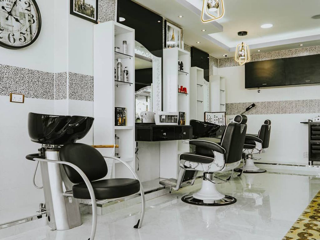 Salon store for men
