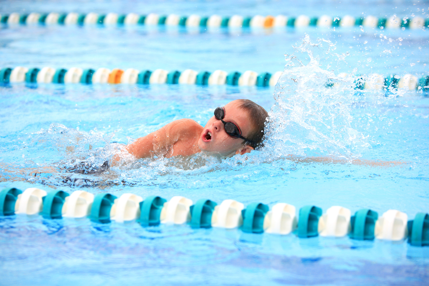 Help kids to embrace swimming in the UAE Kids, Sports