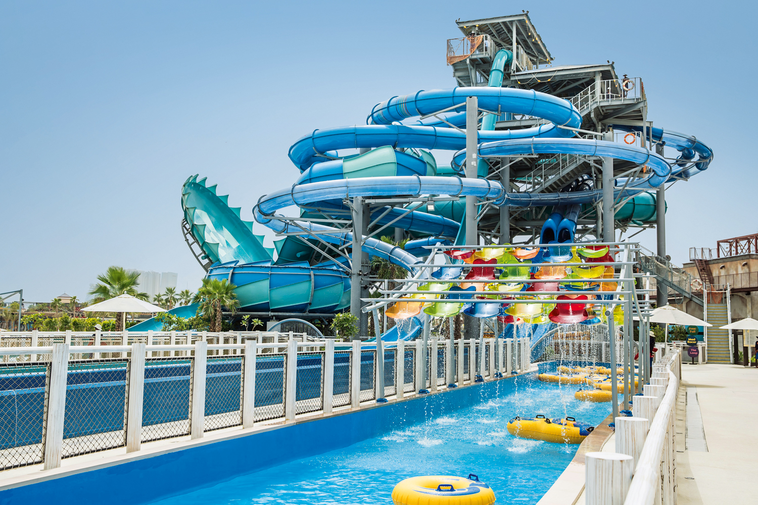 Аквапарк Laguna Waterpark из архива, большая база найденных изображений