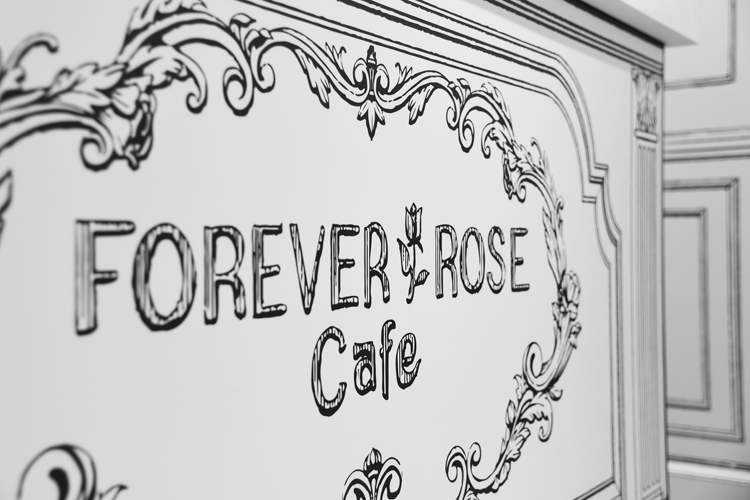 Florists Forever Rose has opened a unique café in Abu Dhabi