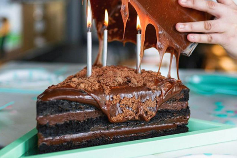 Parker S Uae Has A Crazy Chocolate Matilda Cake On The Menu Restaurants Time Out Abu Dhabi