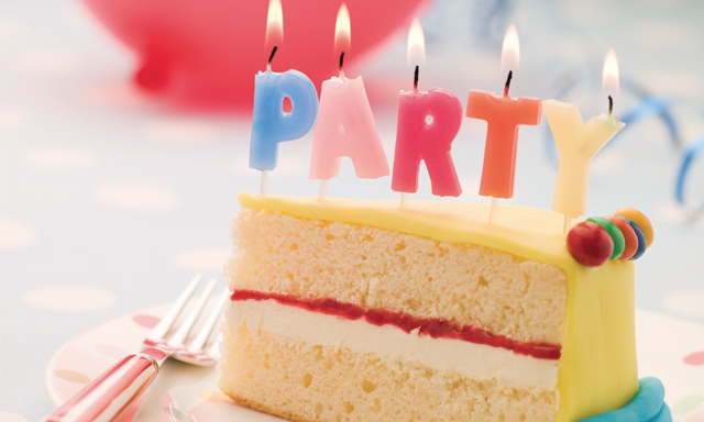 Birthday cakes in Abu Dhabi - KiDsparty 1 Base